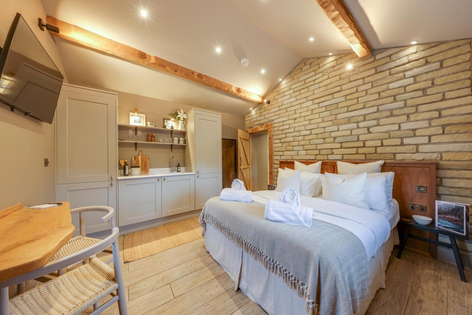 Apartments For Two In Brand New Luxury Rural Farmhouse Escape Ramsbottom Eksteriør bilde