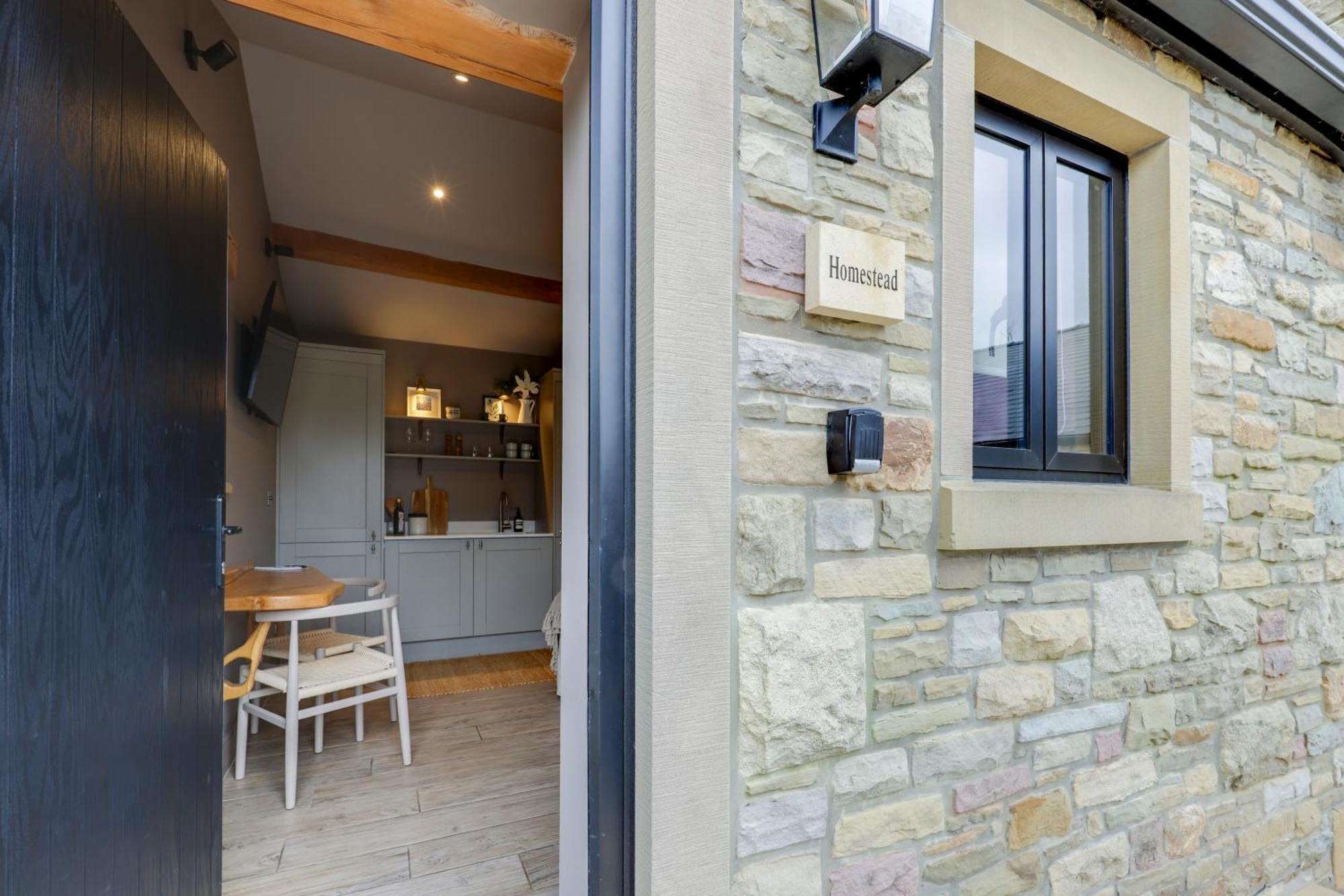 Apartments For Two In Brand New Luxury Rural Farmhouse Escape Ramsbottom Eksteriør bilde